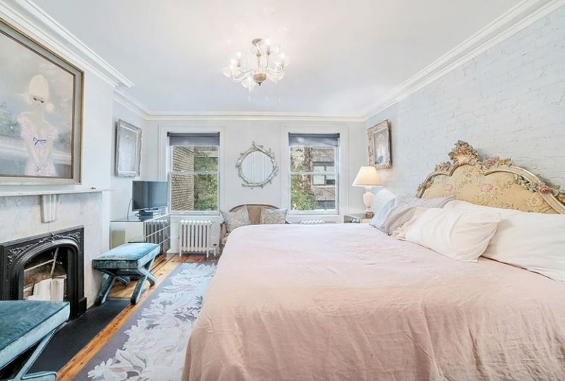 Rebecca Romijn’s Knockout NYC Townhome Is Up for Rent—Just $17,500 a Month