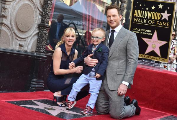 Chris Pratt and Anna Faris with their son Jack 