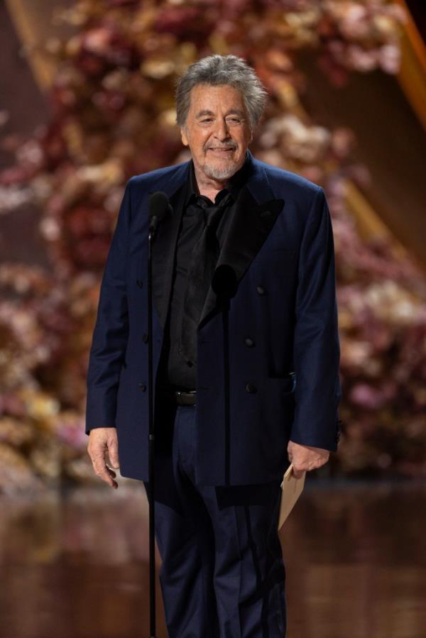 Pachino, 83, took the stage at Los Angeles' Dolby Theatre at the end of the show to a tremendous amount of applause and a standing ovation to deliver the top award. 