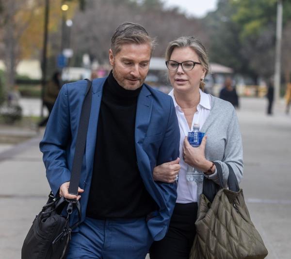 Rebecca and Peter Grossman outside of court. 