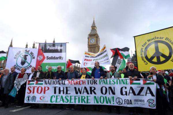 Demo<em></em>nstrators protest in solidarity with Palestinians in Gaza, amid the o<em></em>ngoing co<em></em>nflict between Israel and the Palestinian Islamist group Hamas, in London, Britain, October 28, 2023. REUTERS/Susannah Ireland