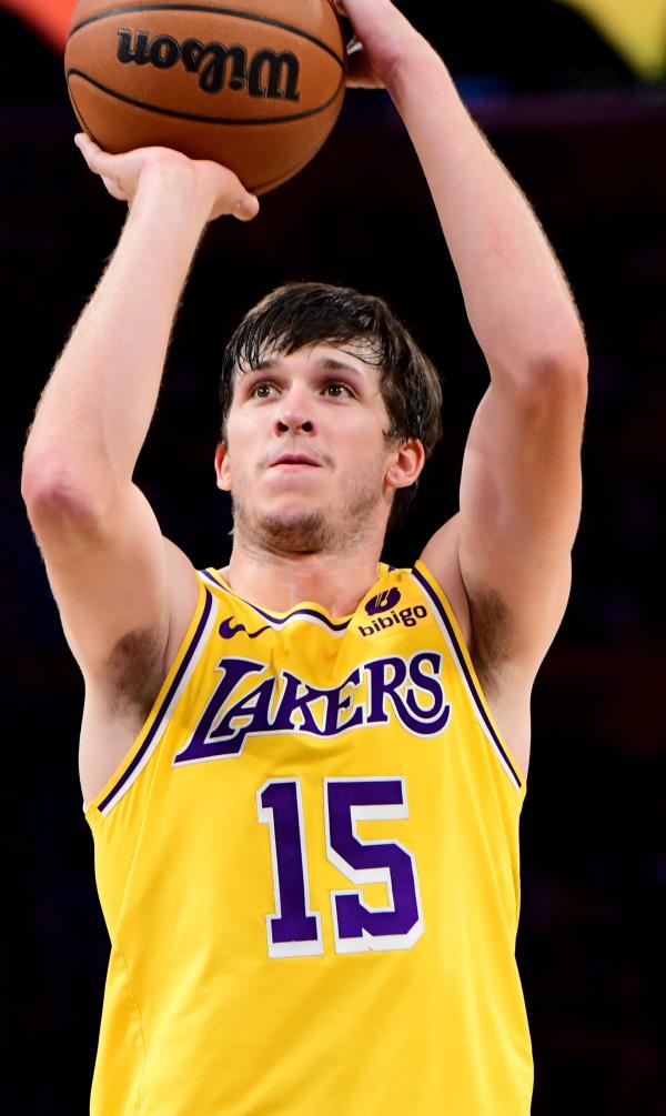 Austin Reaves shooting a free throw.